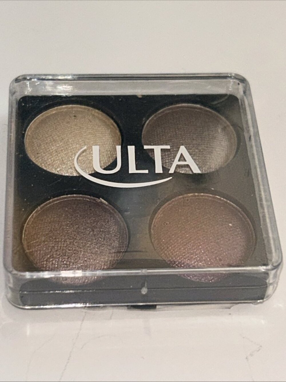ULTA Romantic Eyeshadow Quad Net Wt. 0.112 oz silk elegance organza & eggplant